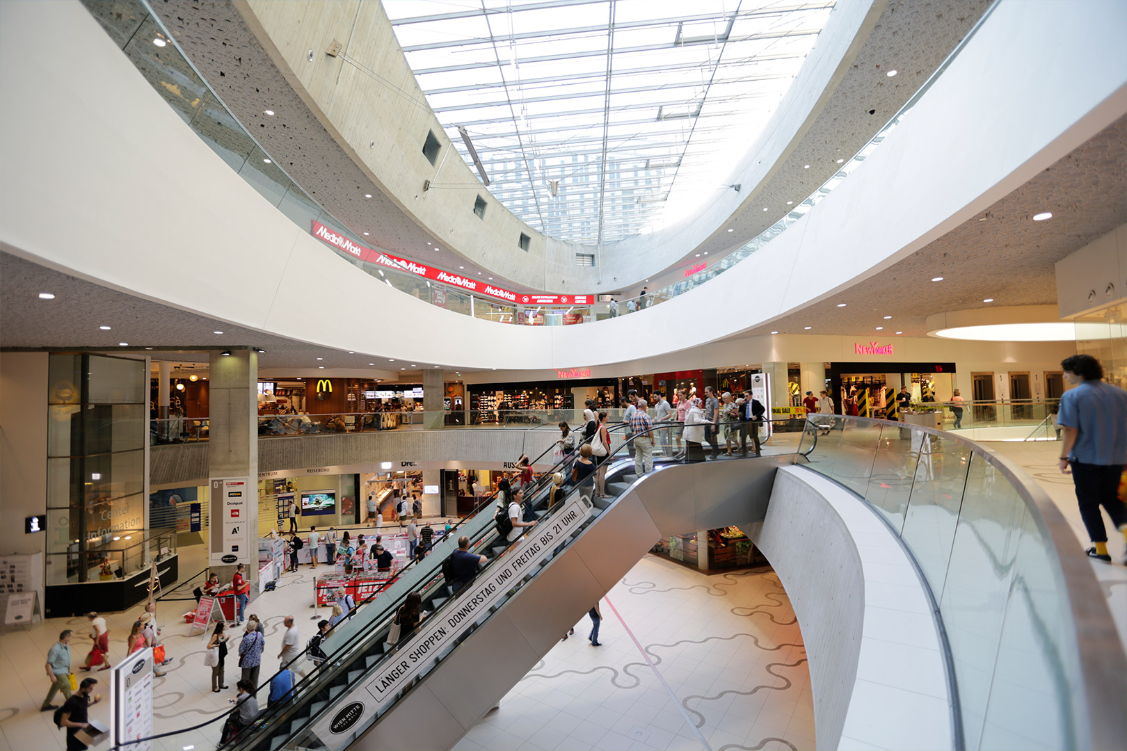 MediaMarkt  Shopping Center WIEN MITTE The Mall